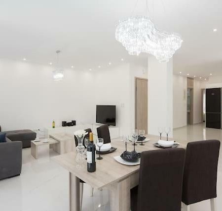 Despina'S Luxury Apt Downtown Ираклион Экстерьер фото